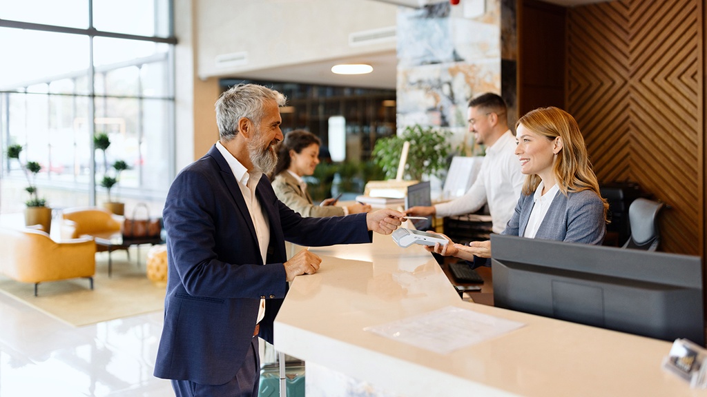 TELUS SANTÉ - FORMATION D’ACCUEIL EN SANTÉ ET SÉCURITÉ DU TRAVAIL SECTEUR - HÔTELLERIE 