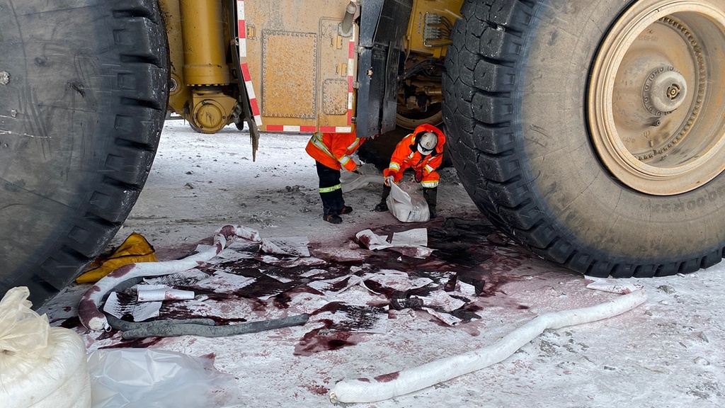 QUEBEC IRON ORE - SPILL MANAGEMENT