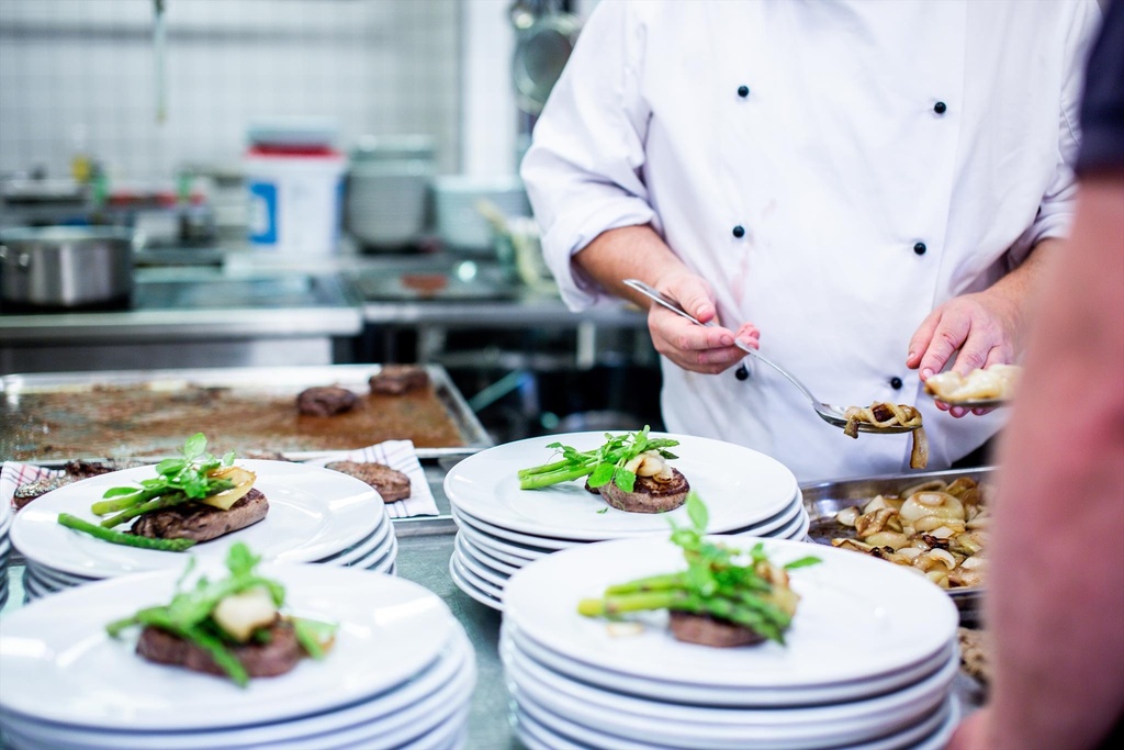 TELUS HEALTH - RESTAURANT SECTOR ORIENTATION